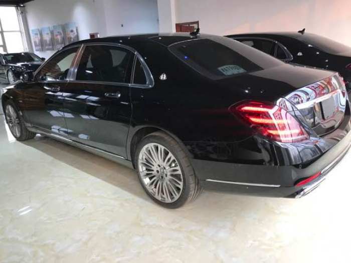 迈巴赫s级 19款 s650 墨规