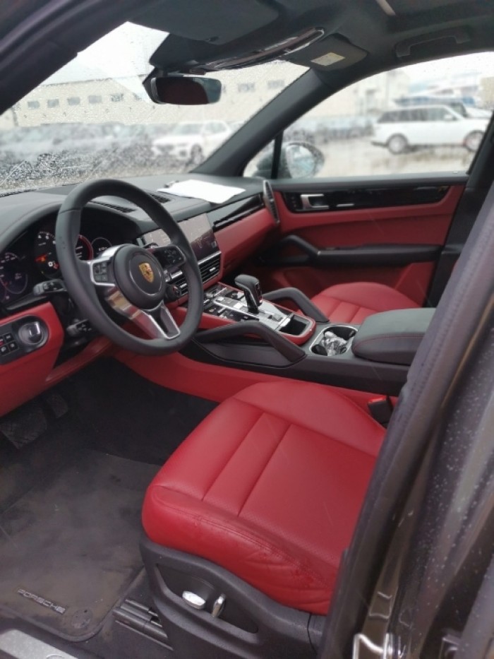 卡宴 2021款 3.0T 加规
