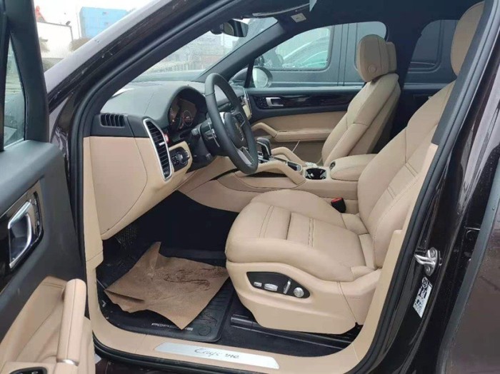 卡宴 2021款 3.0T 加规