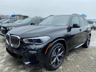 宝马X5  21款 xDrive40i M运动 大豪华包  加规