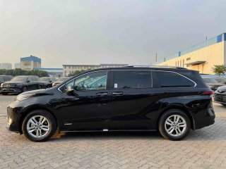塞纳 2021款 2.5L 油电混合 四驱 LTD 加规