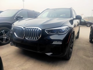 宝马X5  21款 xDrive40i M运动 大豪华包  加规