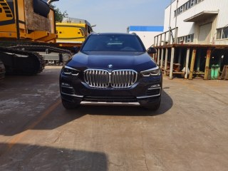 宝马X5  20款 xDrive40i XLine 加规