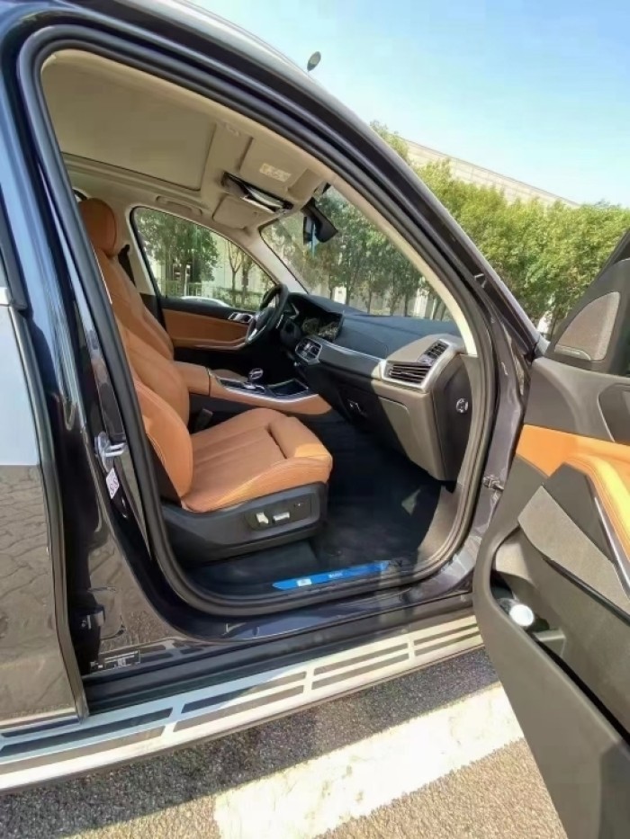 宝马X5 2021款 xDrive40i XLine 墨规