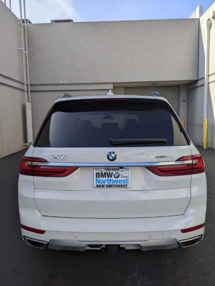 宝马X7 2022款 xDrive40i Luxury豪华 美规