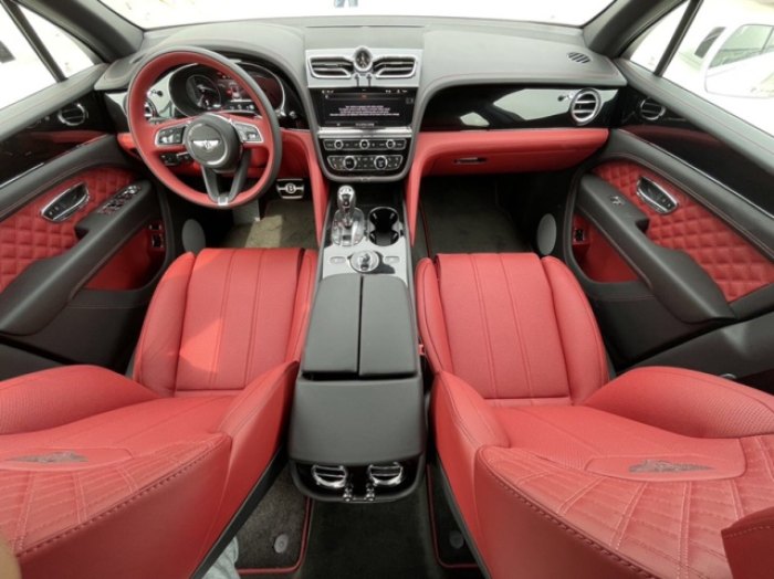 添越 2021款 4.0T V8 五座 美规
