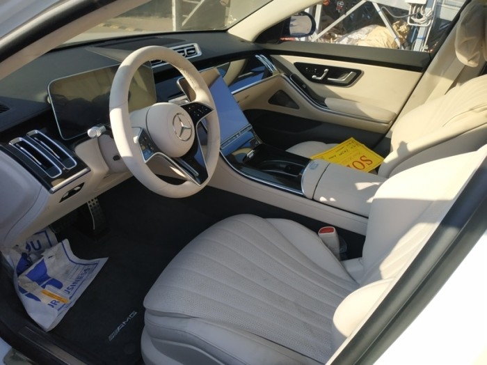 奔驰S级 2022款 S500 长轴 四驱 美规