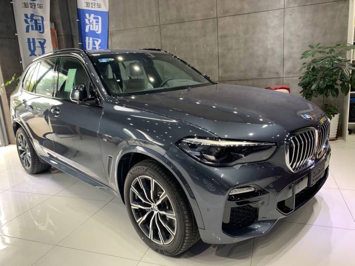 宝马X5 2022款 xDrive40i M运动 墨规