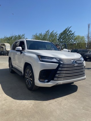 雷克萨斯LX600 2022款 LX600 Premium高级 标准型 加规