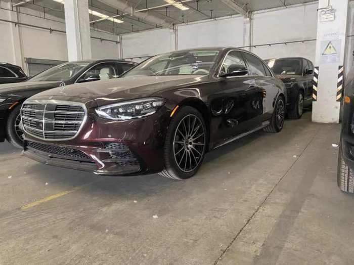 奔驰S级 2022款 S500 长轴 四驱 美规