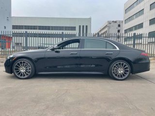 奔驰S级  22款 S500 长轴 四驱 美规