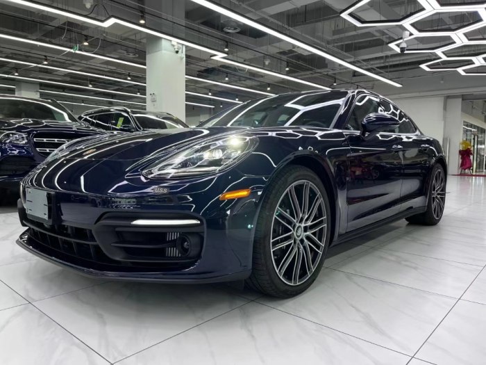 Panamera 2022款 4 2.9T 美规