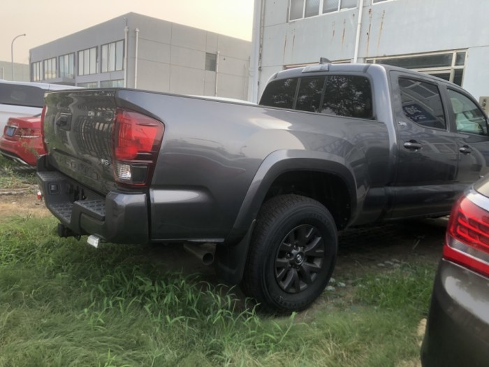 塔库玛 2021款 3.5L 自动 TRD Pro 加规