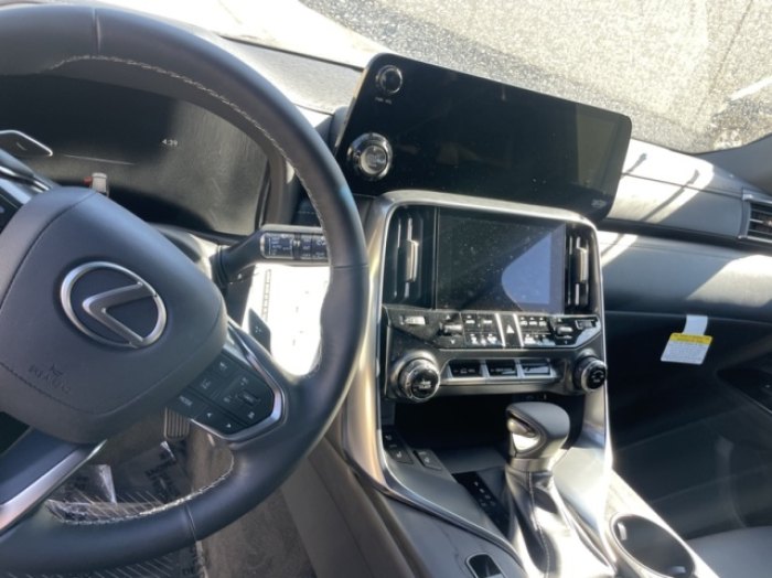 雷克萨斯LX600 2022款 LX600 Premium高级 标准型 美规