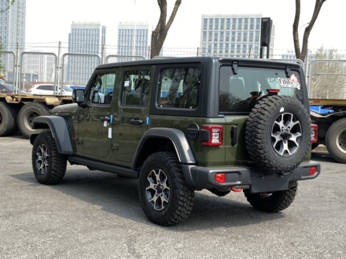 牧马人 2021款 2.0T 自动 四门 硬顶 Rubicon 中东