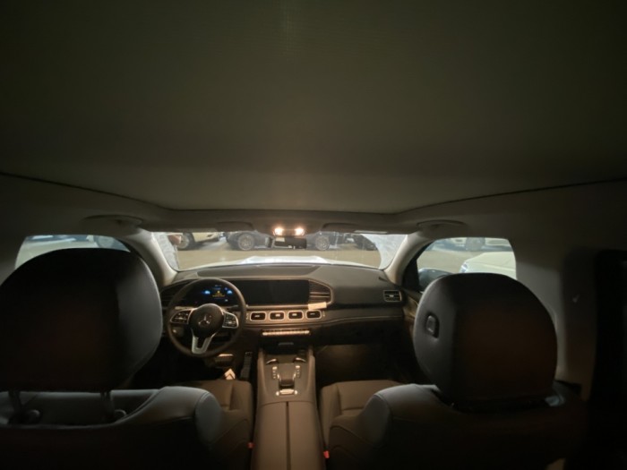 奔驰GLS450 2022款 GLS450 7座 小窗21轮 美规