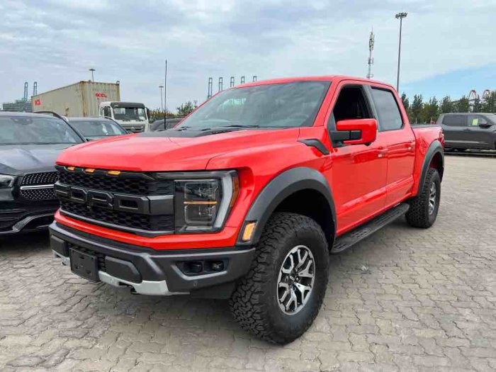 福特F-150(猛禽) 2022款 3.5T 四门 Raptor猛禽 高配 墨规