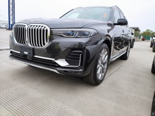 宝马X7  22款 xDrive40i Excellence卓越 墨规