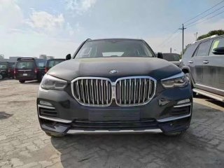 宝马X5  22款 xDrive40i M运动 大豪华包  加规