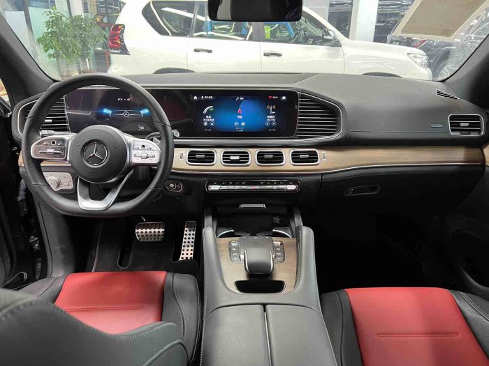 奔驰GLE450 2021款 GLE450 Coupe 标准型 墨规