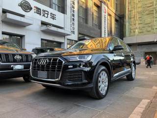 奥迪Q7  22款 2.0T 标准型 欧规