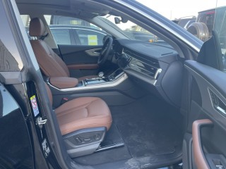 奥迪Q8 2022款 3.0T 标准型 欧规