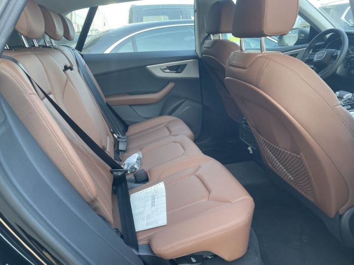 奥迪Q8 2022款 3.0T 标准型 欧规