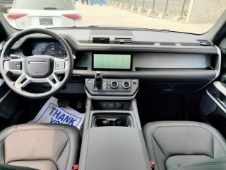 卫士 2020款 110 四门 3.0T P400 SE 加规