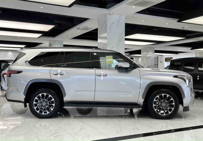 红杉 2023款 3.5T 混动 四驱 Limited 美规