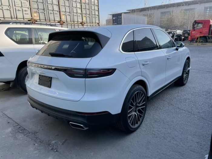 卡宴 2022款 3.0T 美规