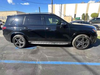 奔驰GLS450  23款 GLS450 6座 AMG包 美规