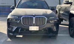宝马X7  23款 xDrive40i M运动 豪华包 美规