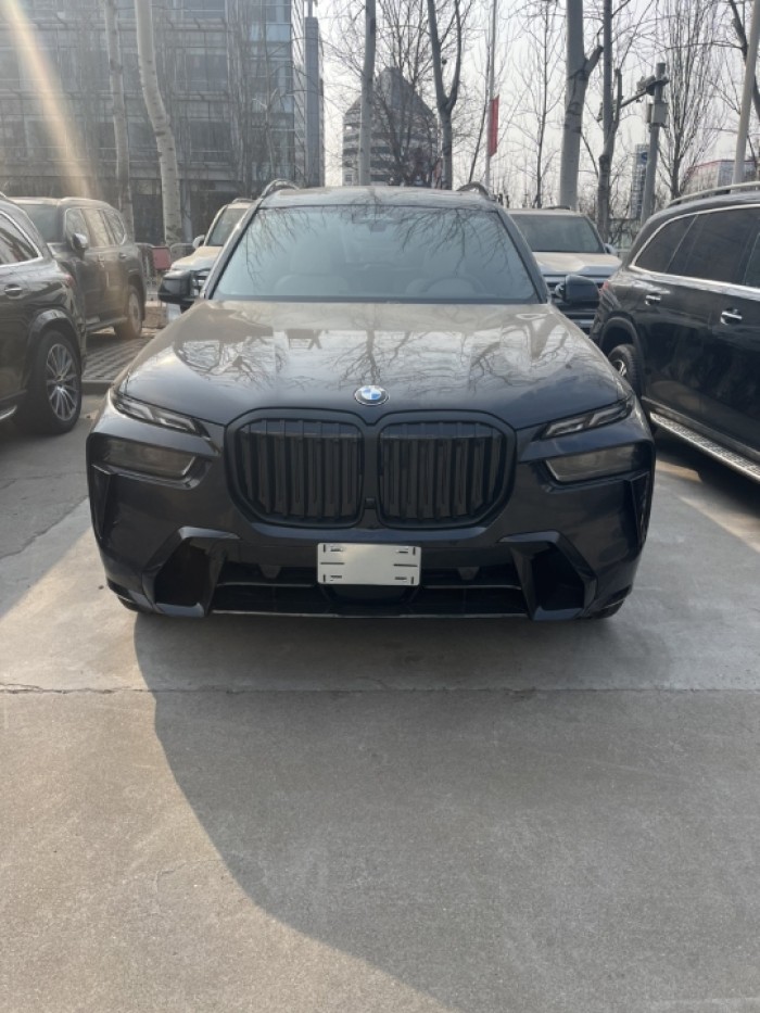 宝马X7 2023款 xDrive40i M运动 M运动Pro 美规