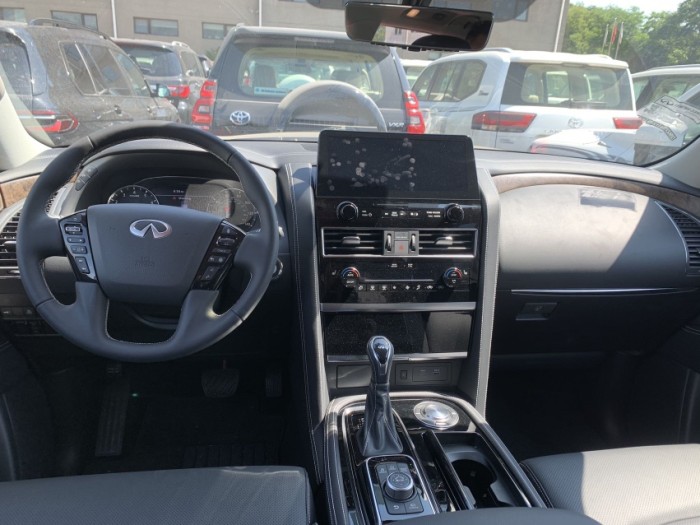 英菲尼迪QX80 2022款 5.6L 四驱 LUXE标准 美规