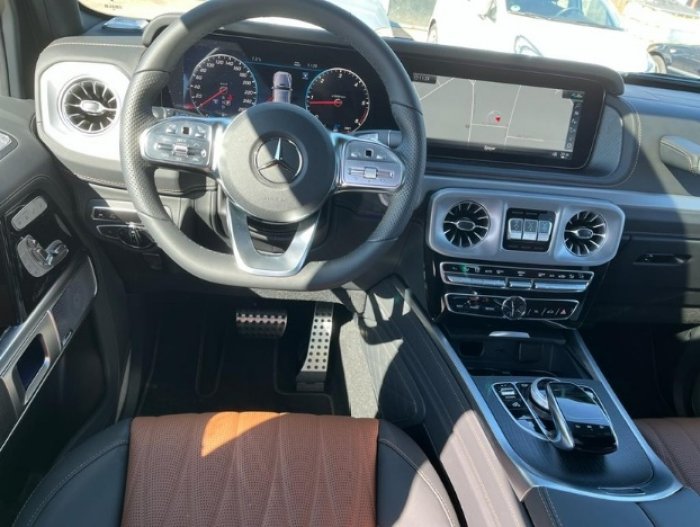 奔驰G400d 2023款 G400d 欧规