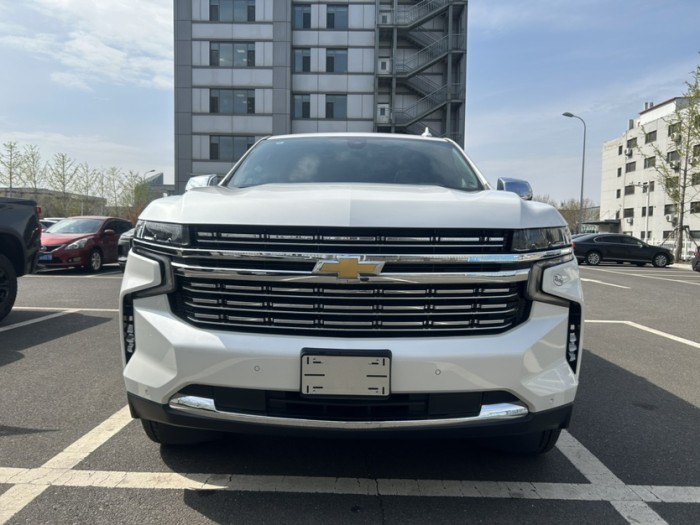 Suburban 2023款 萨博班 3.0T 柴油 四驱 Premier 美规