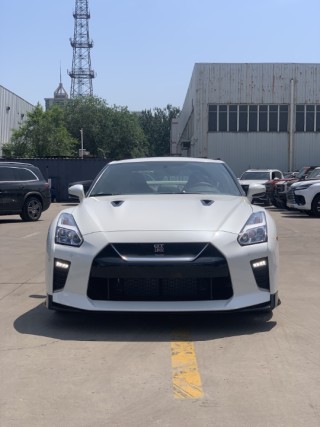 日产GT-R  23款 3.8T Premium豪华 加规