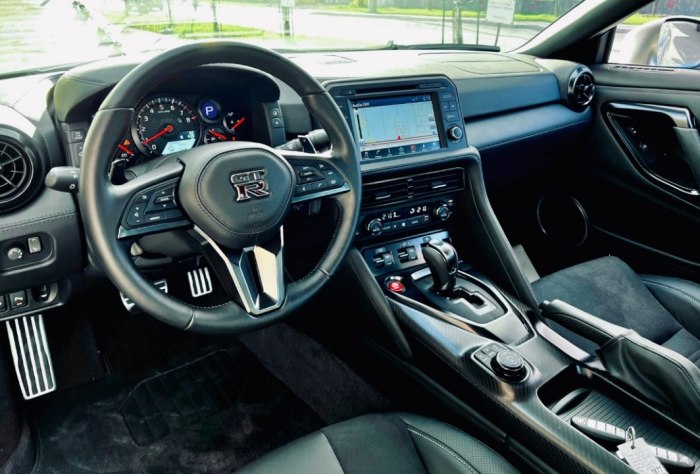 日产GT-R 2023款 3.8T Premium豪华 加规