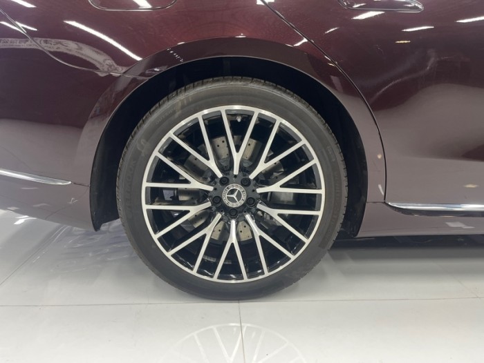 奔驰S级 2023款 S500 四驱 长轴 温暖舒适包 美规