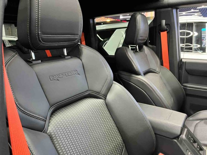 福特bronco烈马 2023款 3.0T 四门 Raptor猛禽 加规