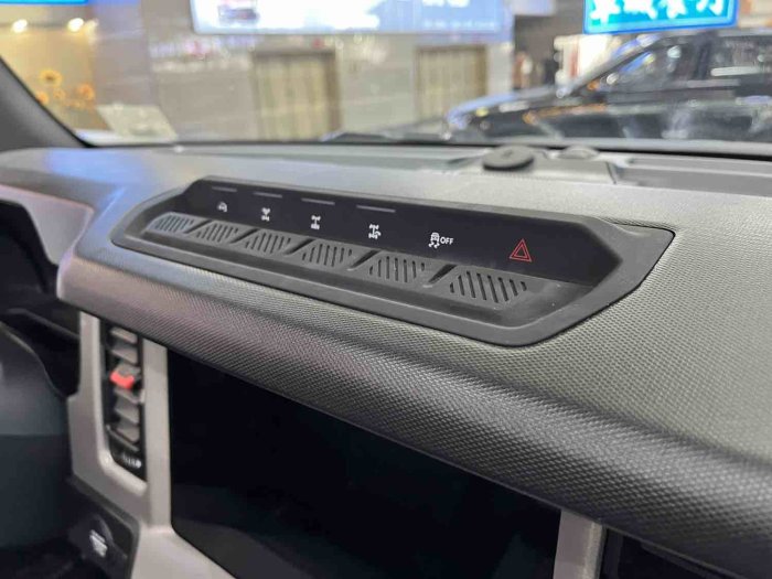 福特bronco烈马 2023款 3.0T 四门 Raptor猛禽 加规