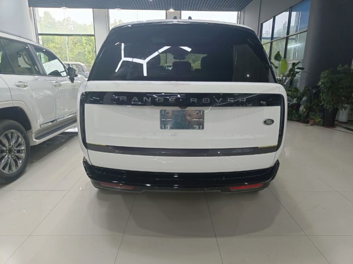 揽胜行政3.0汽油 2023款 3.0T P400 汽油 HSE 欧规