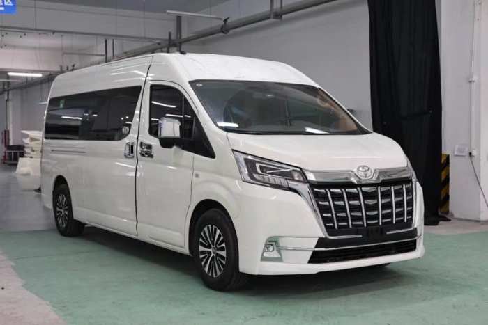 海狮HIACE 2022款 3.5L 自动 7座 中东