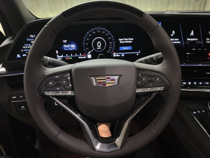 凯雷德 2022款 6.2L ESV加长 四驱 Premium Luxury Platinum 加规