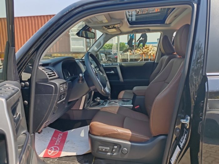 4Runner超霸 2023款 4.0L LTD 7座 加规