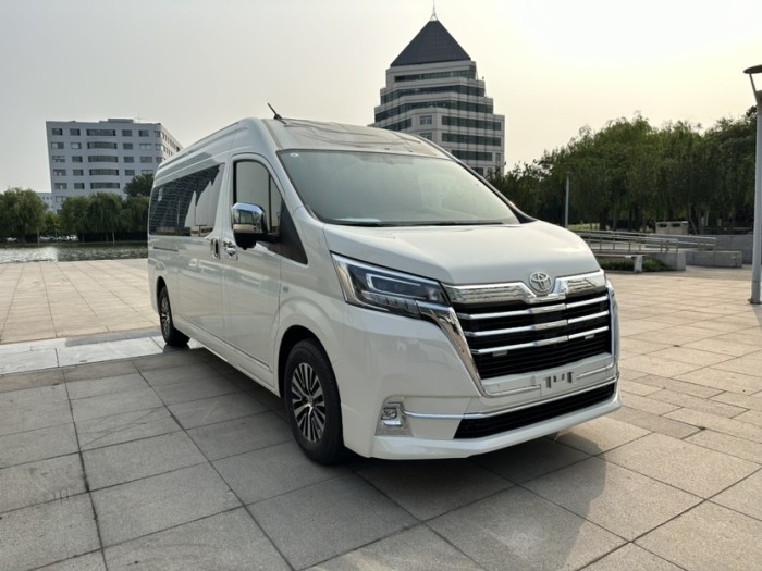 海狮HIACE 2023款 3.5L 自动 7座 中东