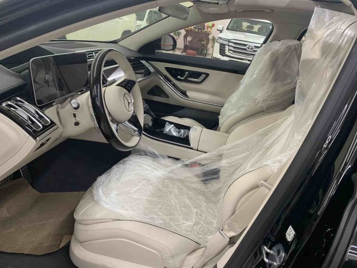 奔驰S级 2022款 S500 长轴 四驱 加规