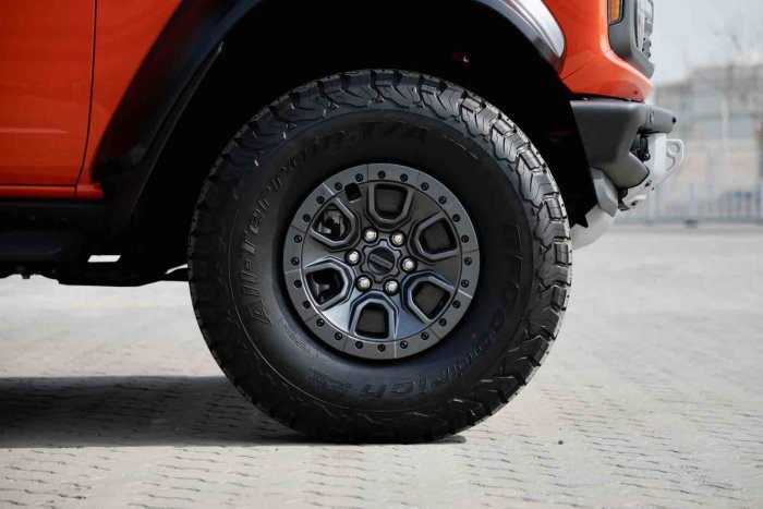 福特bronco烈马 2023款 3.0T 四门 Raptor猛禽 加规