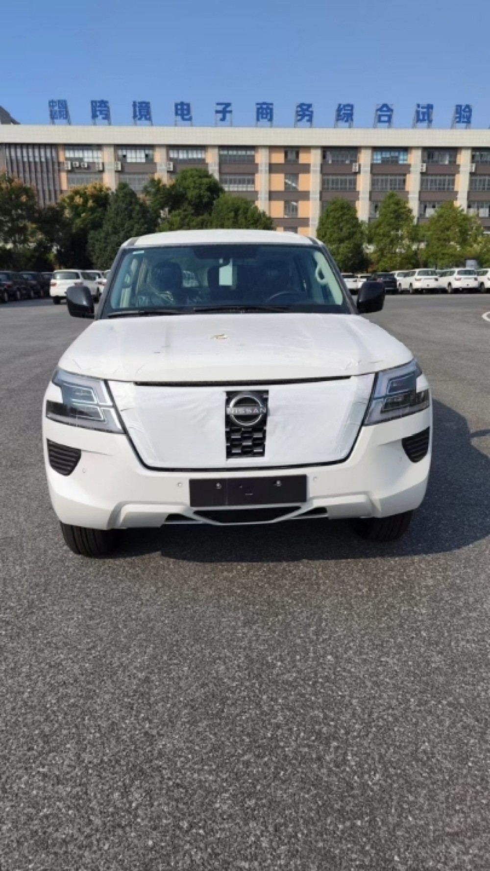 途乐y624020款40lxe中东