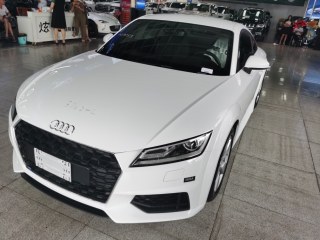 奥迪TT  22款 2.0T Coupe 欧规